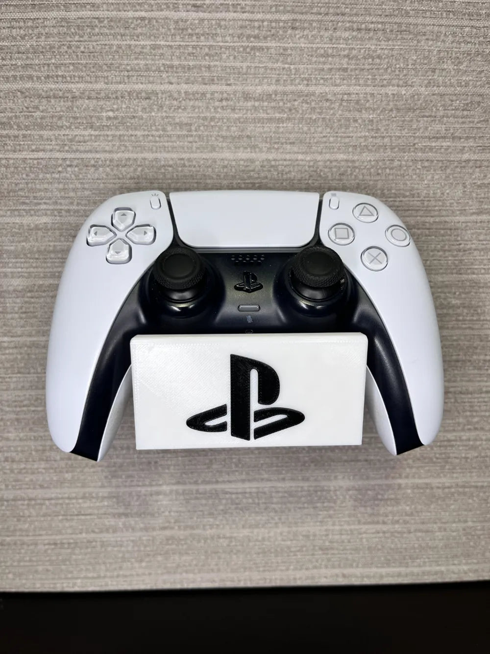 Playstation 5 Veggfesting v2